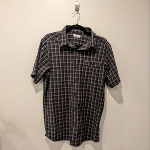 Columbia Short-sleeve Button-up shirt in breathable black, gray, white plaid